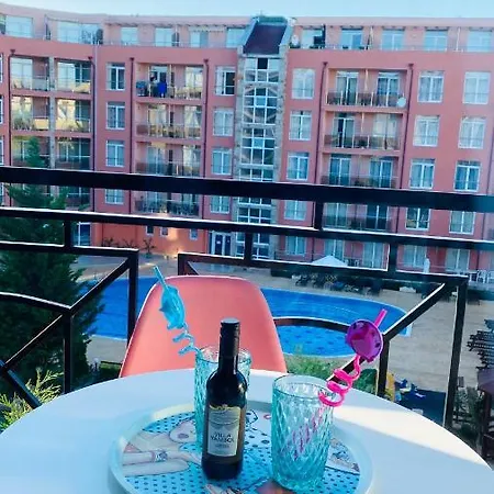 Apartello Modern Studio Rainbow 3 - Cacao Beach شقة *